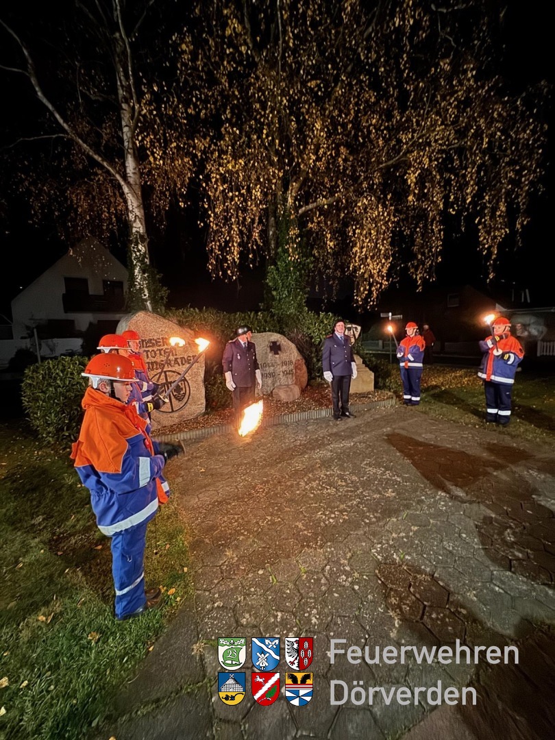 Gedenkfeier am Ehrenmal in Barme – Freiwillige Feuerwehren Dörverden