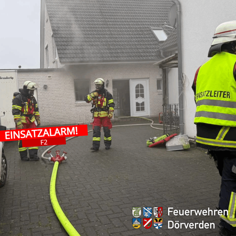 Wäschetrockner brennt in Mehrfamilienhaus