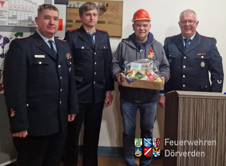 Staffelstabübergabe bei der Jugendfeuerwehr in Wahnebergen